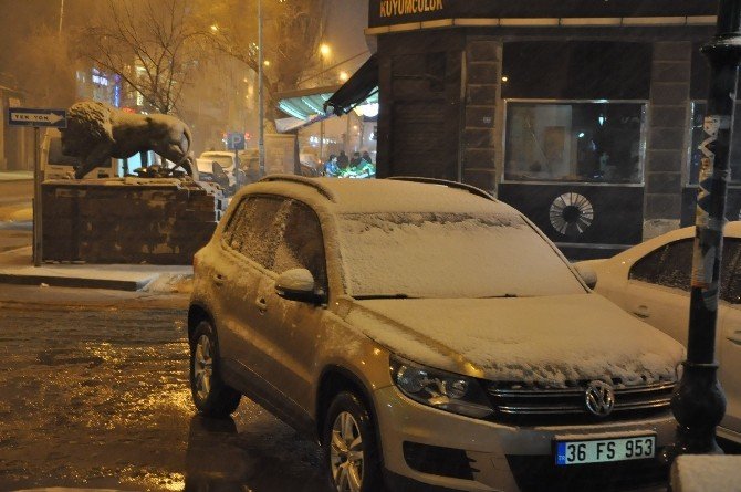 Kars’ta Kar Yağışı