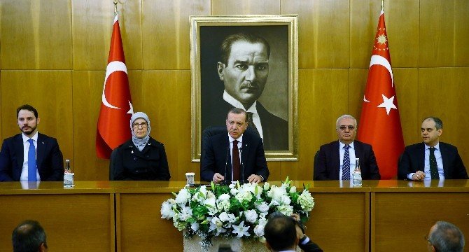 Cumhurbaşkanı Erdoğan: "Kara Paranın Babaları Orada Duruyor"
