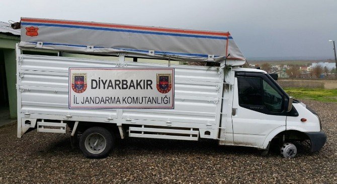 Diyarbakır’da 63 Bin 360 Paket Kaçak Sigara Ele Geçirildi