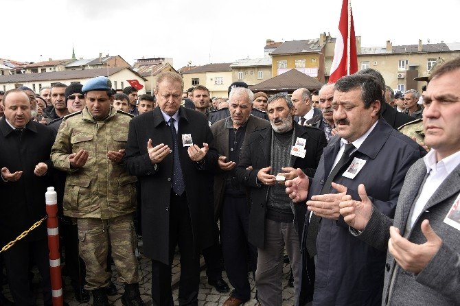 Şehit Üsteğmen Erdem Keskin’in Cenazesi Baba Ocağında