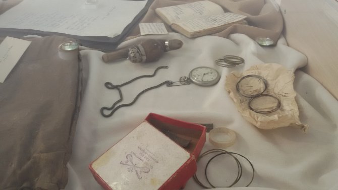 Aşık Veysel'in torunu Sebahattin'den dedesine vefa sergisi