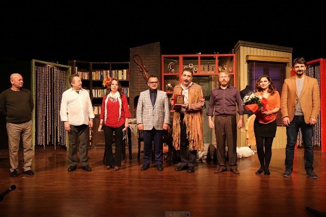 Bozok Üniversitesi Ev Sahipliğinde Üniversiteler Arası Tiyatro Festivali Başladı