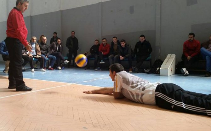 Arnavutluk Voleybol Federasyonu'nun düzenlediği hakem semineri sona erdi