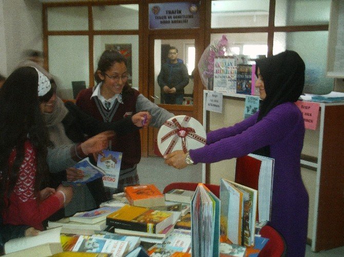 Özalp’ta Kütüphaneler Haftası Etkinlikleri