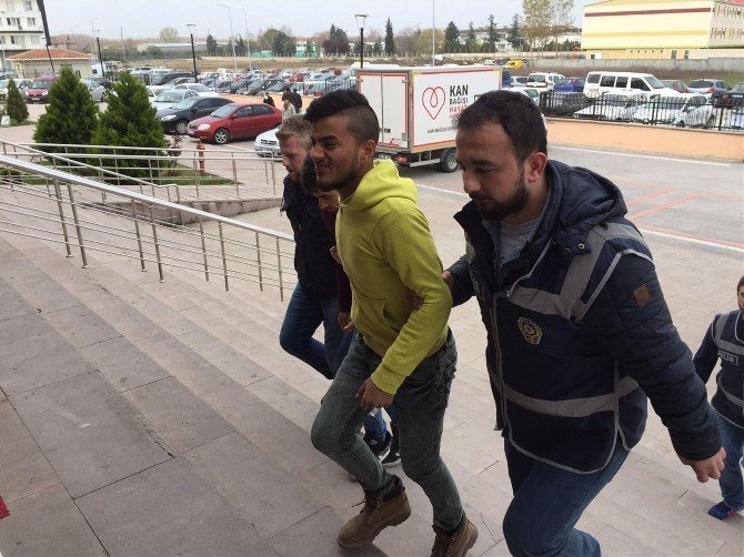 Edirne’de İş Malzemesi Hırsızları Polisten Kaçamadı