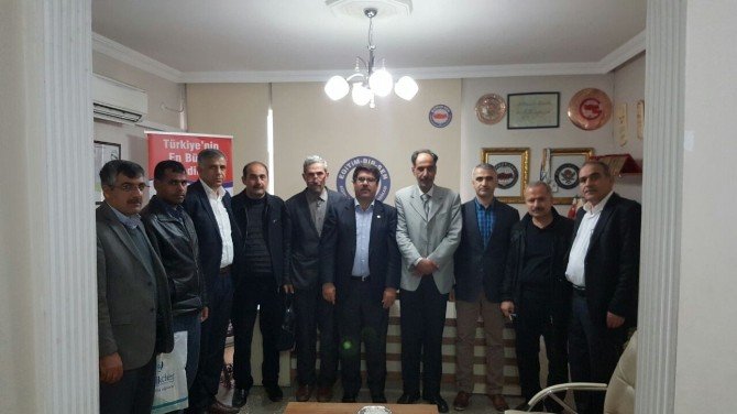 Suriyeli Sendikacılar İle Türk Sendikacılar Şanlıurfa’da Buluştu