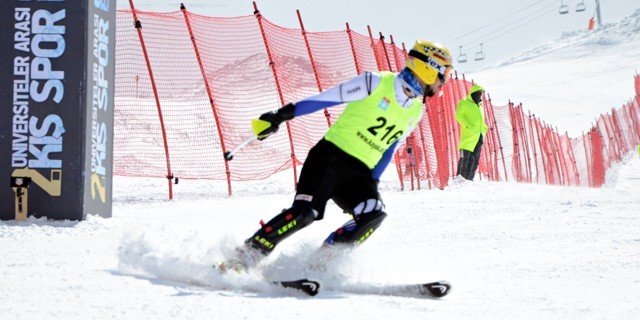 Ünilig Kış Spor Oyunları Türkiye Şampiyonası Yapıldı