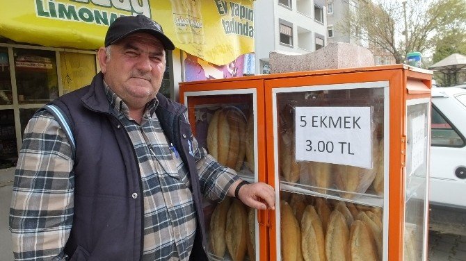 Burhaniye’de Ucuz Ekmek Vatandaşları Sevindirdi