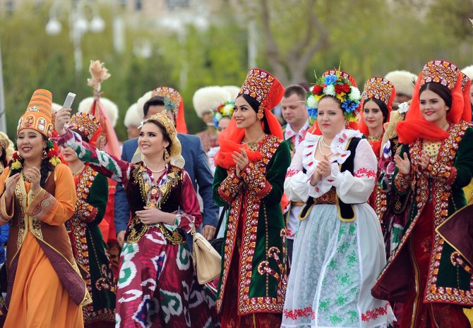 Türkmenistan'da kültürler buluştu