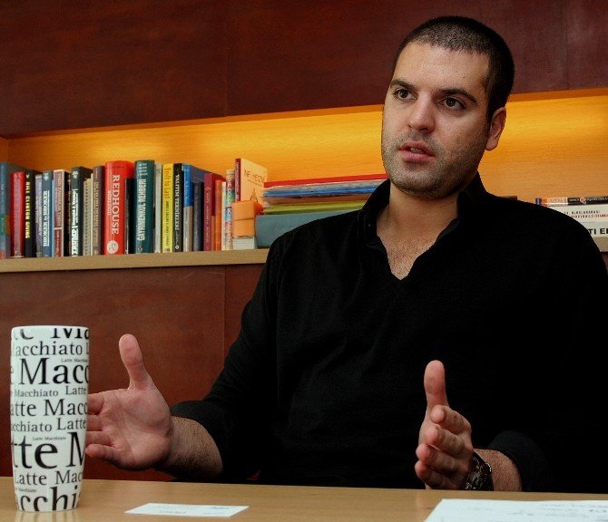 Tansu Çiller’in Oğlu Berk Çiller Güneş Enerjisi Paneli Üretecek