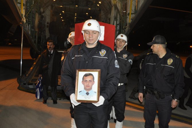 Şehit polisin cenazesi memleketi Amasya’ya getirildi