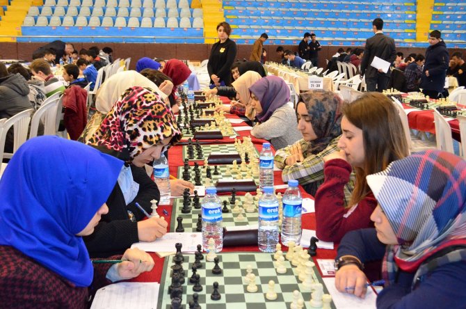 Bölge Satranç Turnuvası Erzurum'da başladı