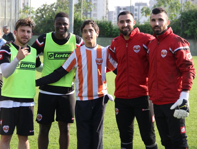PTT 1. Lig'in lider Adanaspor, şut çalıştı