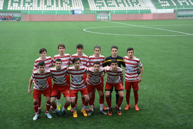 U17 Türkiye Futbol Şampiyonası Artvin'de başladı