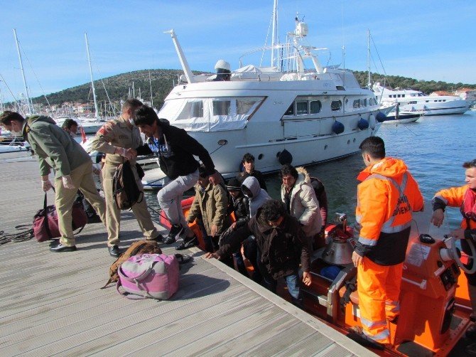 Sahil Güvenlik Yakalamaktan Bıktı, Sığınmacılar Bıkmadı