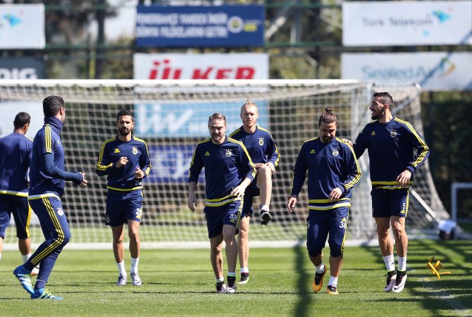 Fenerbahçe, Osmanlıspor maçının hazırlıklarını sürdürdü