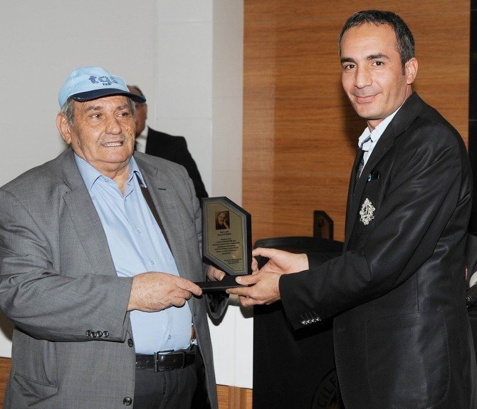 Vahittin Bozgeyik 2016 Şiir Ödülleri Sahiplerini Buldu