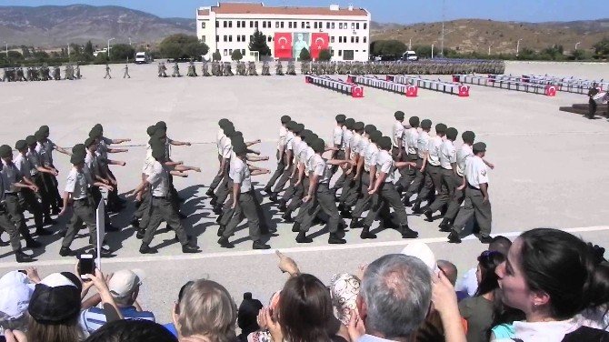 Jandarma Genel Komutanı Mendi İzmir’deki Jandarma Birliklerini Denetledi