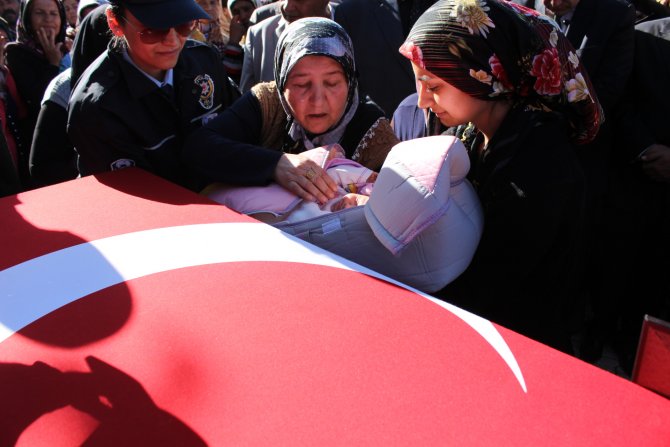 Şehit Gökhan Alıcı, arkasında 2 aylık bebeğini bıraktı