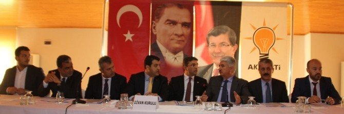 AK Parti Hatay Teşkilatı Erzin’de Bir Araya Geldi