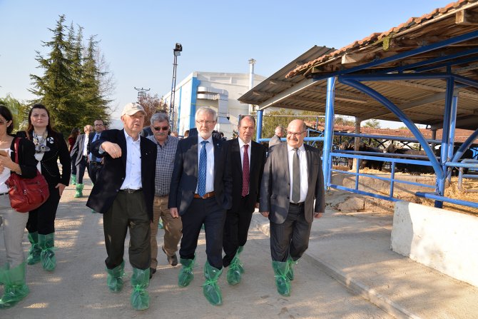 Yenişehir İbrahim Orhan MYO’da başarılı öğrencilere ödül