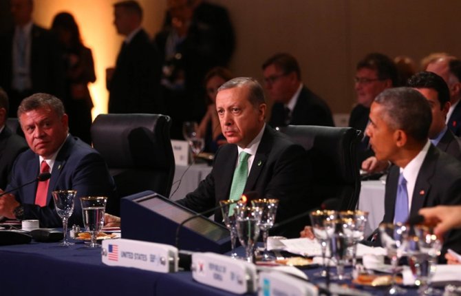 Erdoğan, Nükleer Güvenlik Zirvesi çalışma yemeğine katıldı