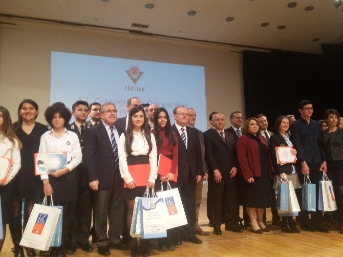 Rıfat Dağdelen’in Mucit Öğrencileri Bölge 2’ncisi Oldu