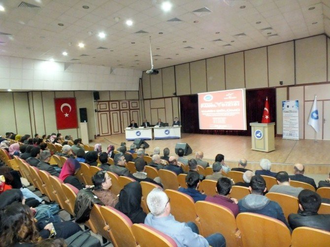 Van’da “Selçuklular’dan Günümüze Türk-ermeni İlişkileri” Paneli