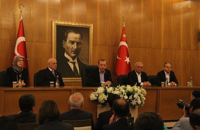 Cumhurbaşkanı Erdoğan: “PKK, YPG, Asala Ve Paralel Yapı Temsilcilerinin Yan Yana Olduğunu Gördüm”