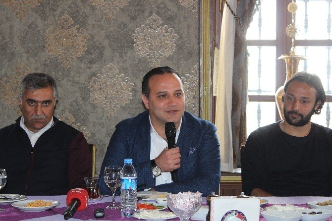 B.b. Erzurumspor Başkanı Demirhan: “Erzurum’un Yeri Süper Lig”