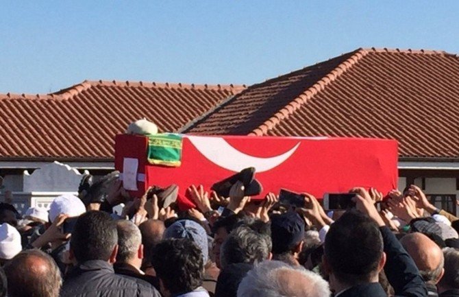 Eski Milletvekili Emin Acar İçin Hacı Bayram-ı Veli’de Cenaze Namazı Kılındı