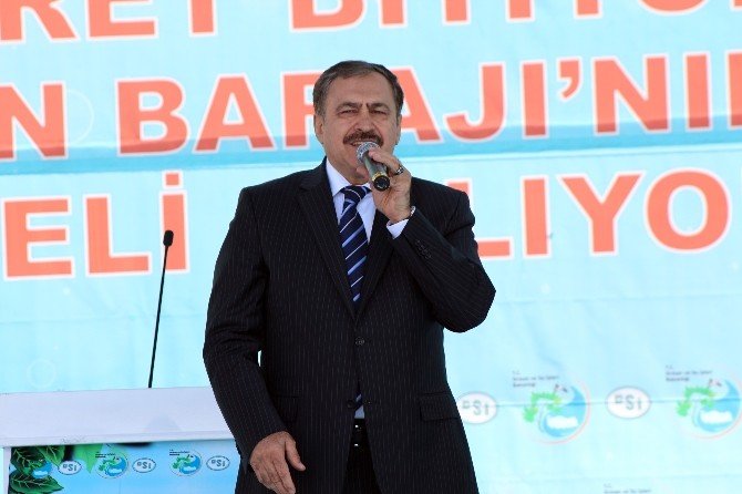 Bakan Eroğlu: "Eskiden Bir Gölet 22 Yılda Bitiriliyordu, Şimdi Bir Baraj 18 Ayda Tamamlanıyor"