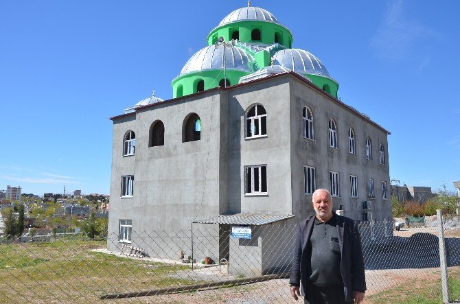 Safvan Bin Muattal Camisi Yardım Bekliyor