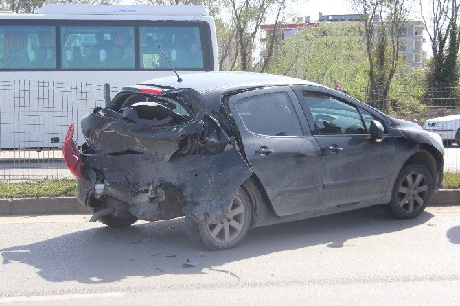 Çarşamba’da Trafik Kazası: 5 Yaralı