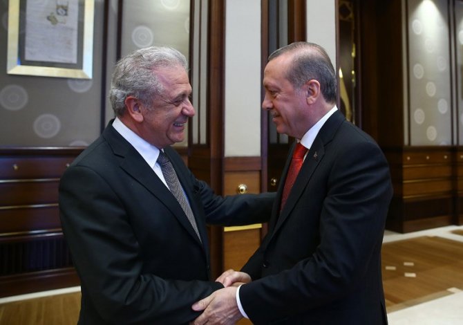 Cumhurbaşkanı Erdoğan, Al Madani ve Avramopulos’u kabul etti