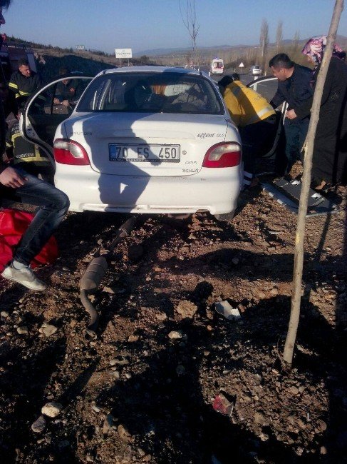 Sandıklı’da Trafik Kazası: 2 Yaralı