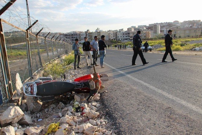 Takla Atan Motosikletin Sürücüsü Yaralandı