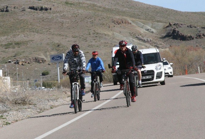 Yozgat Emniyet Müdürlüğü Bisiklet Turu Düzenledi