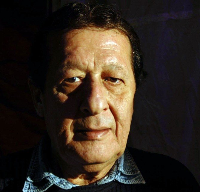 Usta Sanatçı Erhan Abir Hayatını Kaybetti