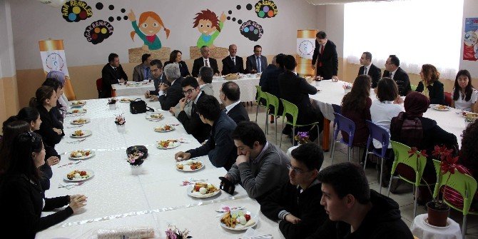 Aydın’da TÜBİTAK Başarısı Elde Eden Okullar Ödüllendirildi.