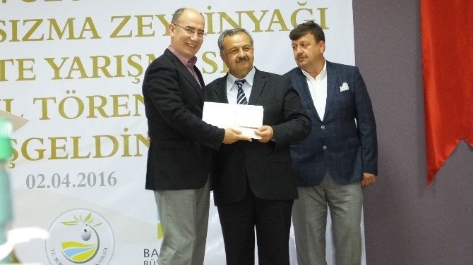 Burhaniye’de Belediye Zeytinyağına Altın Madalya