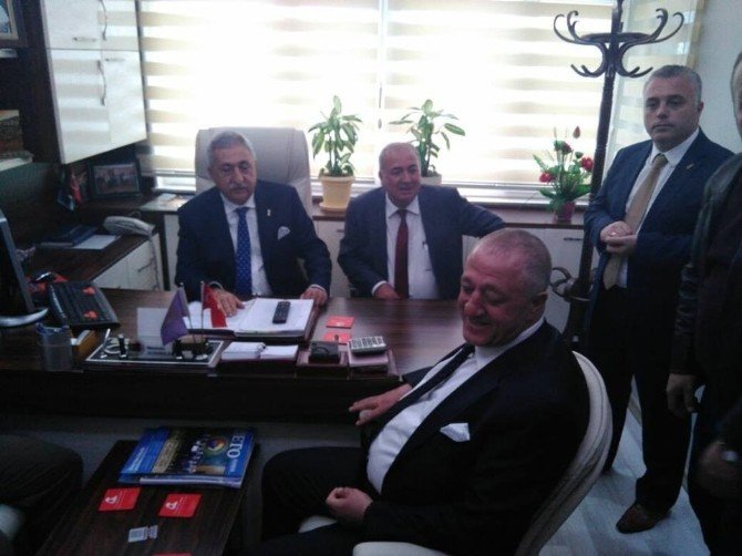 Tesk Genel Başkanı Palandöken Başkan Alparslanı Ziyaret Etti