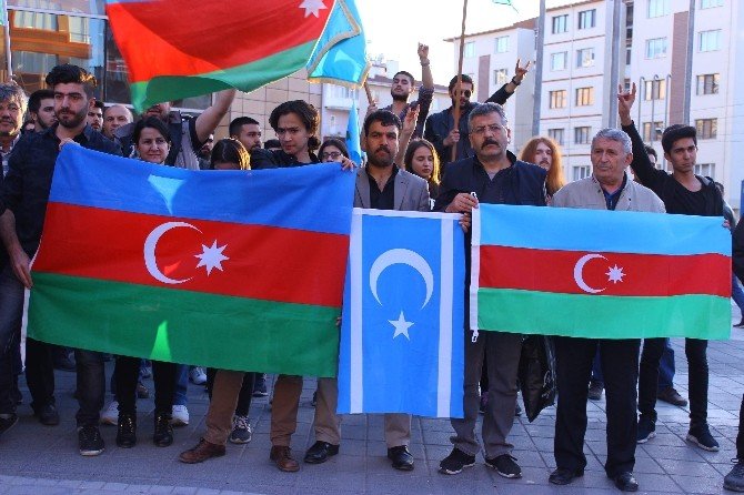 Eskişehirliler, Azerbaycan’a Destek İçin Yürüdü