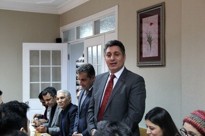 Erbil Türkmenleri Yavuzaslan İle Bir Araya Geldi