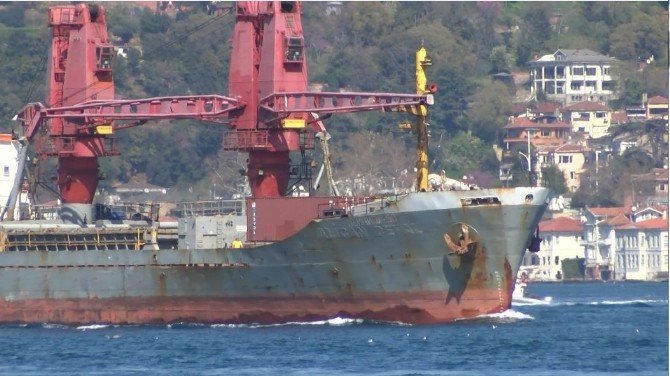 Rus Askeri Kargo Gemisi İstanbul Boğazı’ndan Geçti