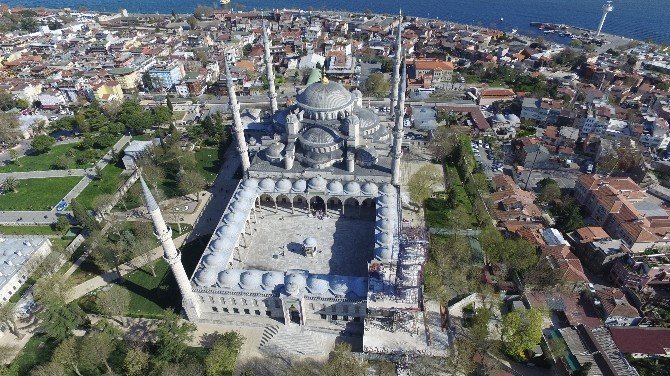 Sultanahmet Camii’nde 400 Yıl Sonra Yapılan Restorasyon Havadan Görüntülendi