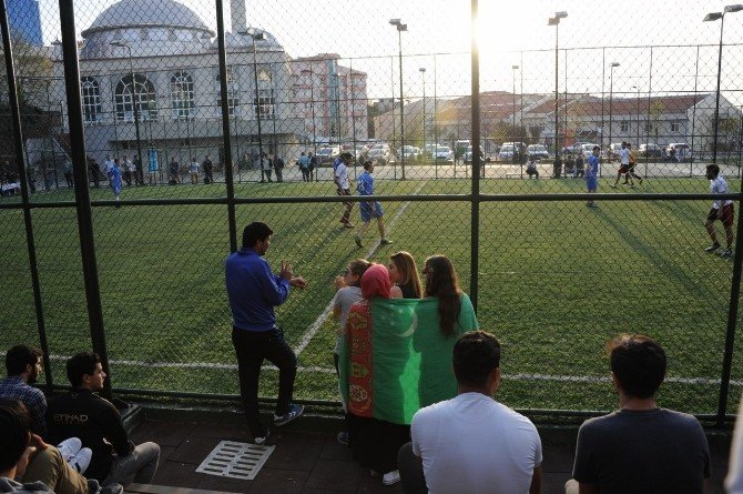 Bülent Ecevit Üniversitesi’nde Dünya Kupası Heyecanı