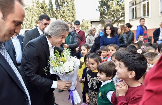 Başkan Demircan, Mehmet Akif Ersoy İlkokulu’da Öğrencilerle Buluştu