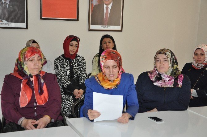 Bozüyük’te AK Partili Kadınlar Kılıçdaroğlu’nu Kınadı