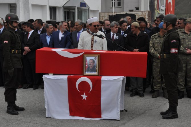 Şehit korucu için Bitlis’te hüzünlü tören
